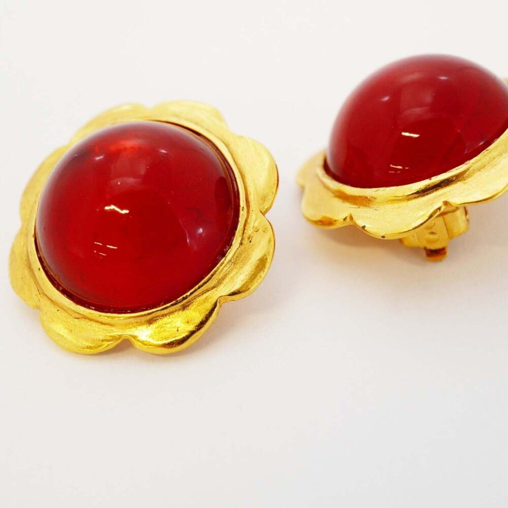CHANEL Red Earrings - Picture 6 of 7